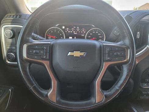 Used 2021 Chevrolet Silverado 1500 High Country w/ Technology Package RWD image 21
