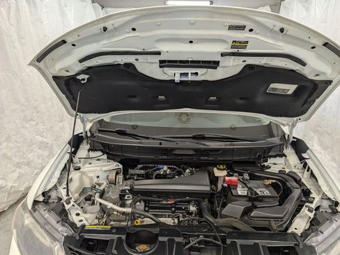 Used 2016 Nissan Rogue S w/ Appearance Package image 36