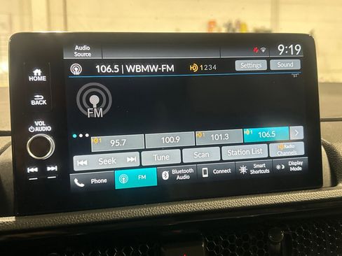 Used 2023 Honda CR-V EX-L image 18