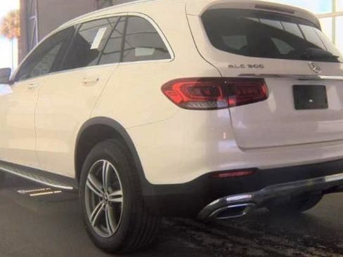Used 2020 Mercedes-Benz GLC 300 4MATIC w/ Multimedia Package image 7