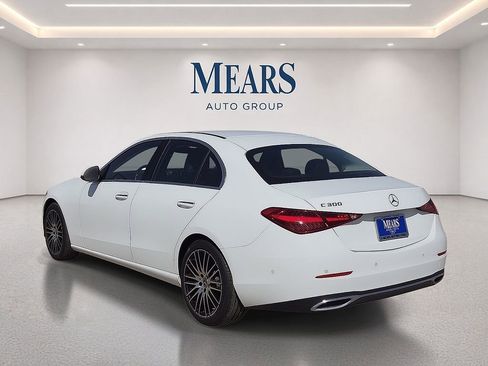 Used 2023 Mercedes-Benz C 300 Sedan image 3