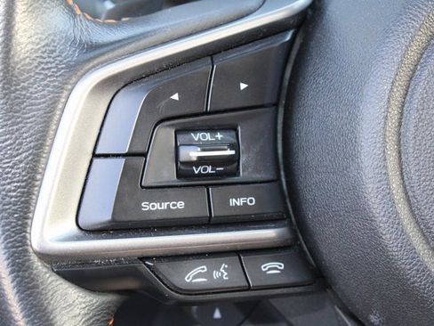 Used 2023 Subaru Crosstrek 2.5i Limited w/ Moonroof Package image 18