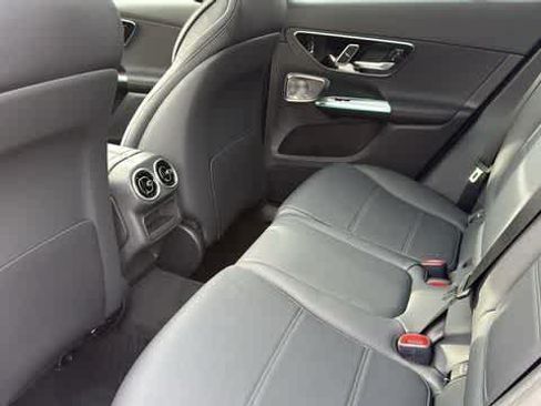 Certified 2026 Mercedes-Benz GLC 300 4MATIC image 30