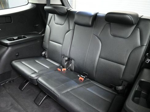 Certified 2022 Kia Telluride EX w/ EX Premium Package FWD image 21