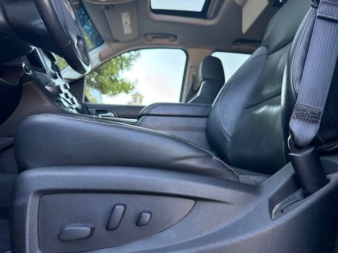 Used 2016 Chevrolet Tahoe LTZ AWD/4WD image 35