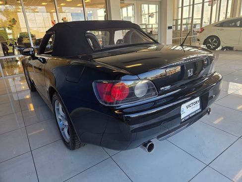 Used 2001 Honda S2000 image 8