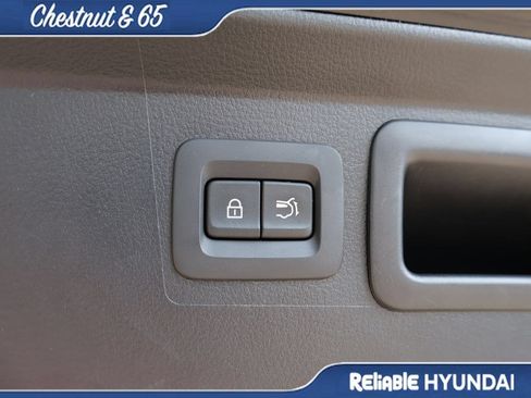 Used 2025 MAZDA CX-50 AWD 2.5 S w/ Preferred Package image 17
