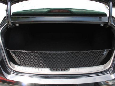 Used 2024 Hyundai Elantra SEL FWD image 17