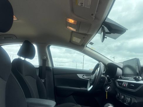 Used 2023 Kia Forte LXS FWD image 24