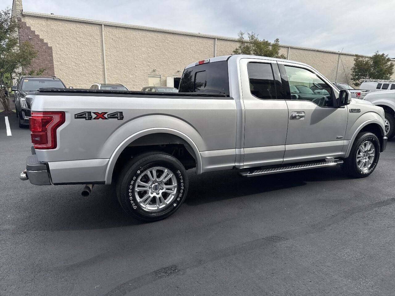 Used 2015 Ford F150 Lariat w/ Equipment Group 501A Mid AWD/4WD image 9
