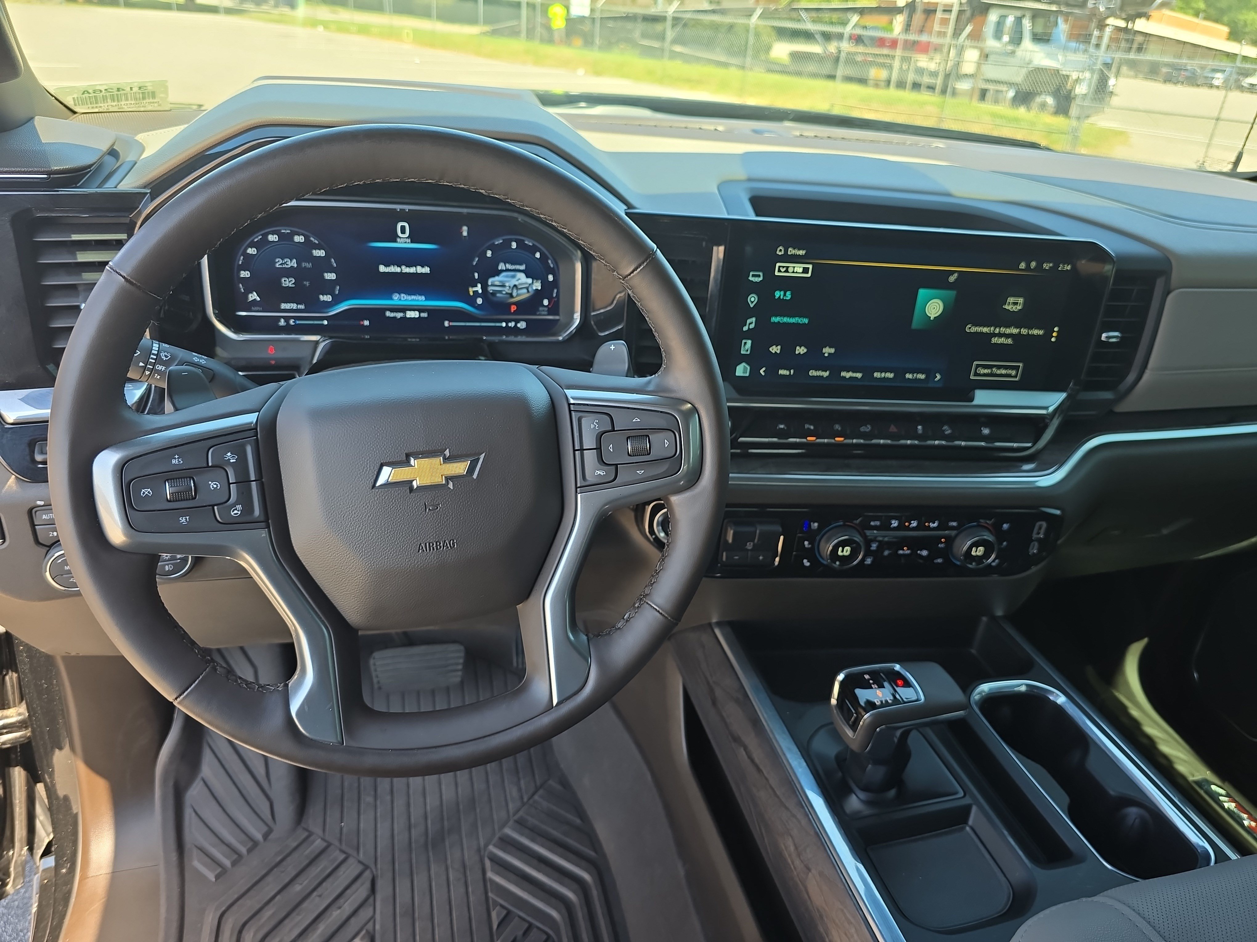 Used 2024 Chevrolet Silverado 1500 LTZ AWD/4WD image 15