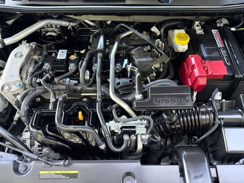 Used 2025 Nissan Sentra SV FWD image 30