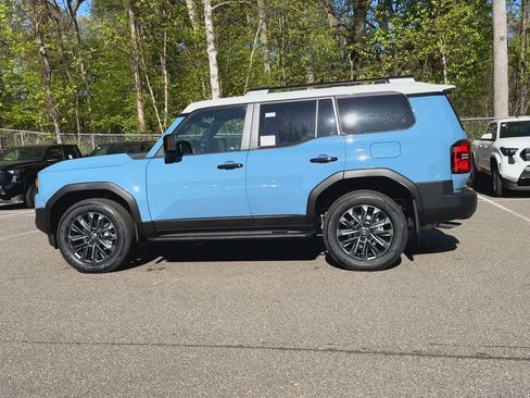 New 2026 Toyota Land Cruiser AWD/4WD image 5