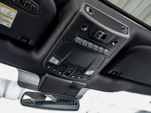 Used 2019 Ford F150 Raptor w/ Equipment Group 802A Luxury image 22