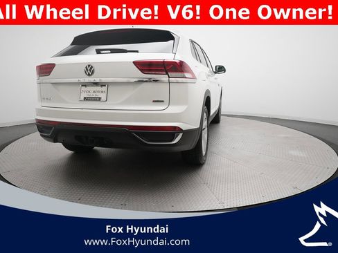 Used 2022 Volkswagen Atlas Cross Sport SE image 33