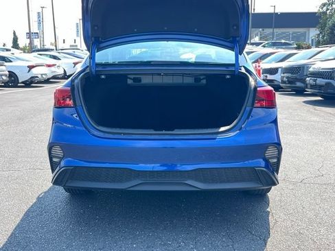Certified 2024 Kia Forte LXS w/ LXS Technology Package FWD image 8