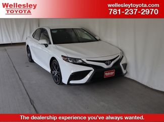Used 2022 Toyota Camry SE FWD video 1