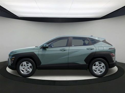 New 2026 Hyundai Kona SE image 3