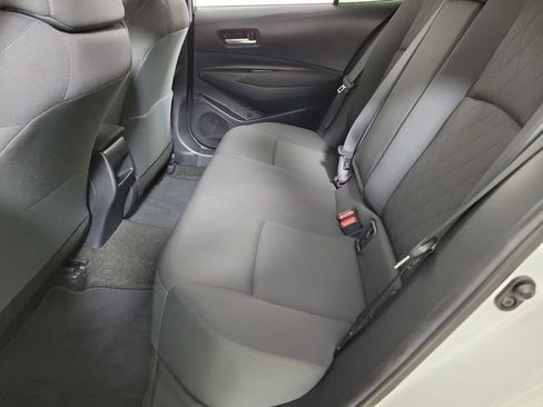 Used 2020 Toyota Corolla LE FWD image 12