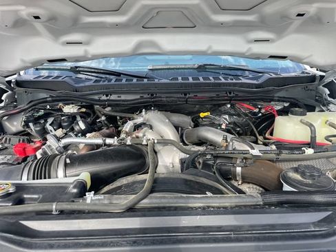 Used 2024 Ford F250 Lariat w/ Chrome Package AWD/4WD image 31