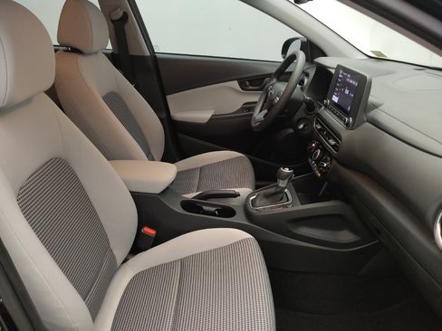 Used 2023 Hyundai Kona SE FWD image 21
