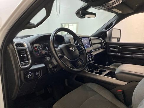 Used 2024 RAM 2500 Big Horn w/ Off Road Package AWD/4WD image 16