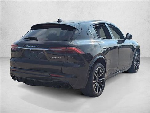 Used 2023 Maserati Grecale Modena image 5