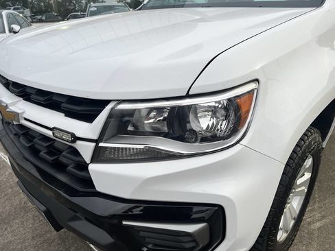 Used 2022 Chevrolet Colorado LT w/ Fleet Safety Package image 10