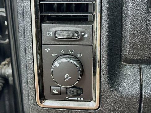 Used 2018 RAM 2500 Lone Star w/ Sport Appearance Group AWD/4WD image 13