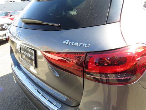 Certified 2022 Mercedes-Benz GLA 250 GLA 250 4MATIC image 27