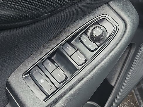 Certified 2025 Subaru Outback image 13