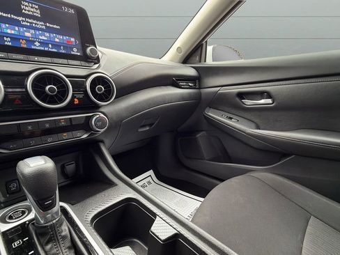 Used 2025 Nissan Sentra SV image 28