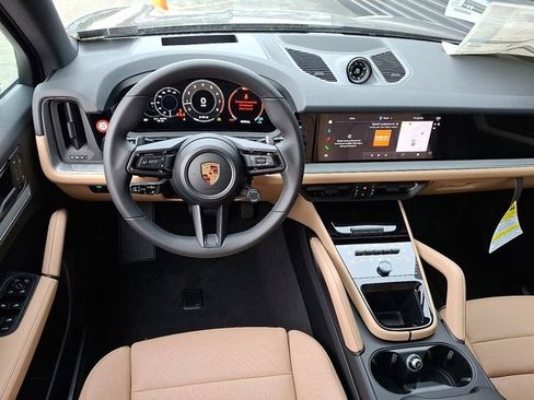 New 2026 Porsche Cayenne image 14