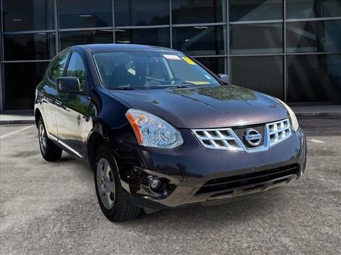 Used 2013 Nissan Rogue S AWD/4WD image 2