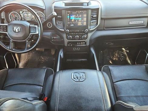 Used 2022 RAM 2500 Laramie w/ Night Edition image 18