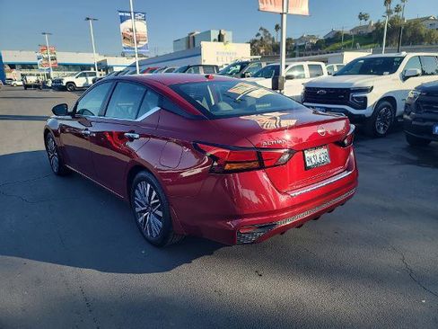 Used 2023 Nissan Altima 2.5 SV image 6