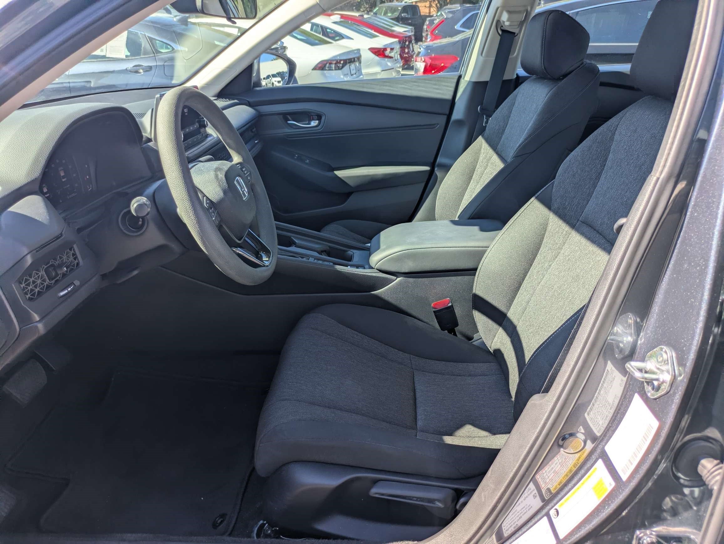 Certified 2025 Honda Accord LX image 26