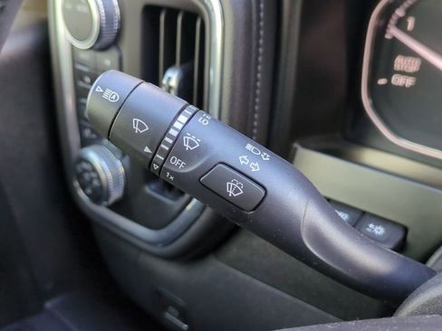 Used 2021 GMC Sierra 1500 Denali w/ Denali Ultimate Package image 29