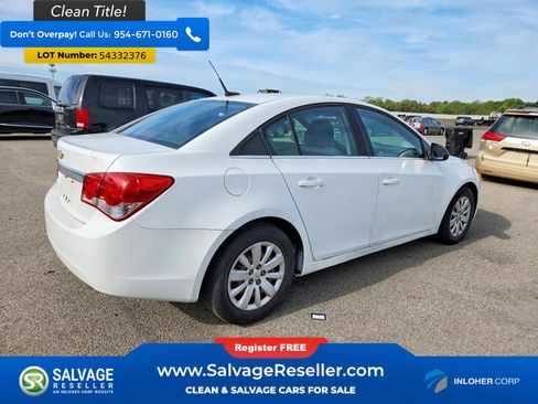 Used 2011 Chevrolet Cruze LS w/ Connectivity Package FWD image 4