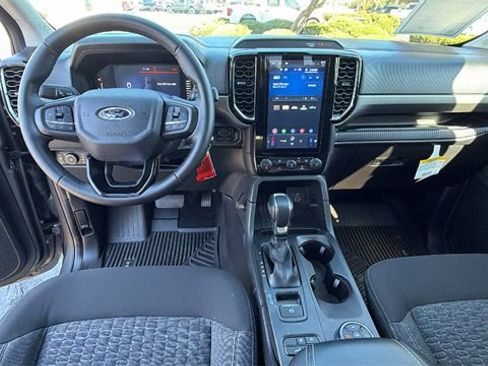 Used 2024 Ford Ranger XLT w/ FX4 Off-Road Package image 19