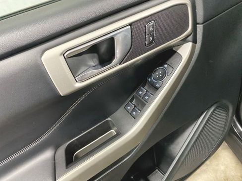 Used 2023 Ford Explorer XLT w/ Equipment Group 202A image 22