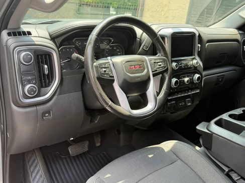 Used 2020 GMC Sierra 1500 SLE w/ SLE Value Package RWD image 21