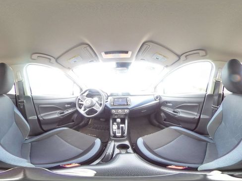 Used 2025 Nissan Versa SV FWD image 47