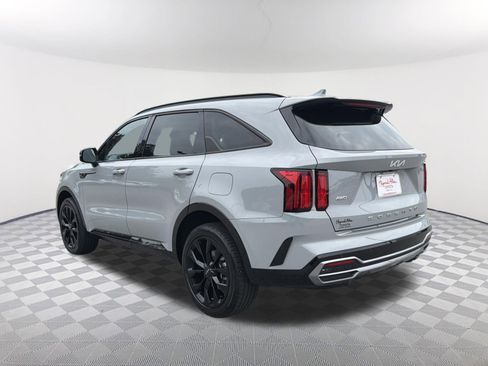 Used 2022 Kia Sorento SX AWD/4WD image 16
