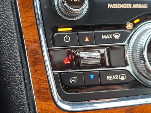 Used 2017 Lincoln Continental Select w/ Continental Climate Package image 26