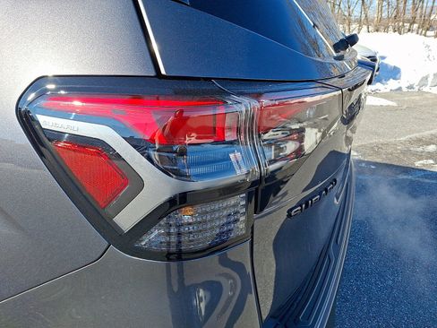 Certified 2025 Subaru Forester Limited image 30