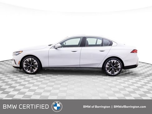 Certified 2024 BMW 540i xDrive 540i xDrive image 2