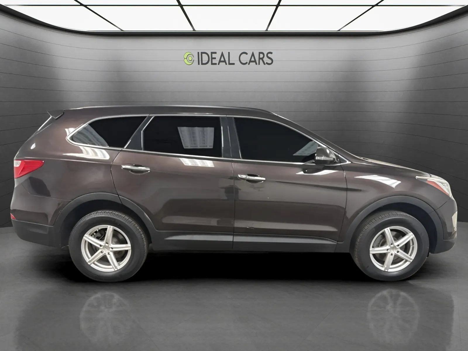 Used 2016 Hyundai Santa Fe Limited AWD/4WD image 4