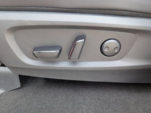 New 2026 Nissan Pathfinder SL AWD/4WD image 12