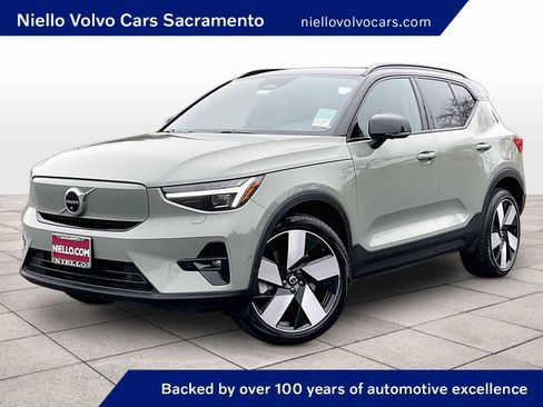 Used 2023 Volvo XC40 Recharge Ultimate w/ Protection Package Premier image 1
